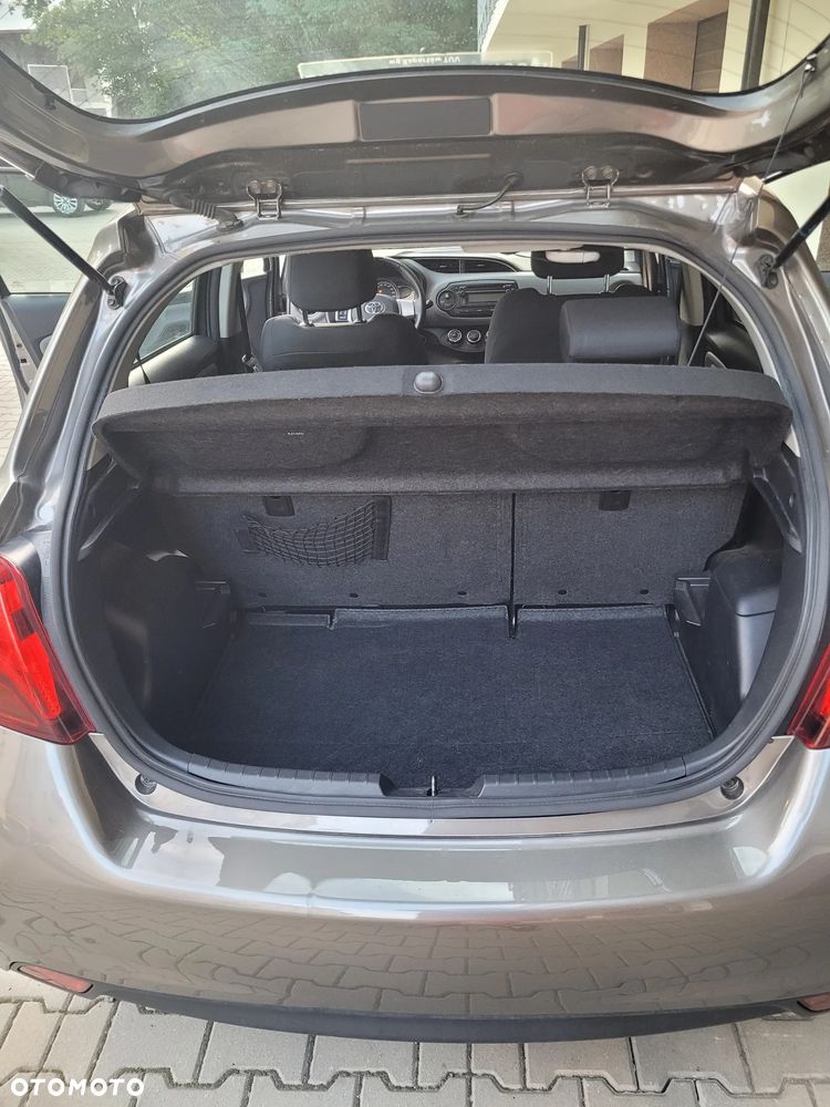 Toyota Yaris 1.33 Active EU6 - 9