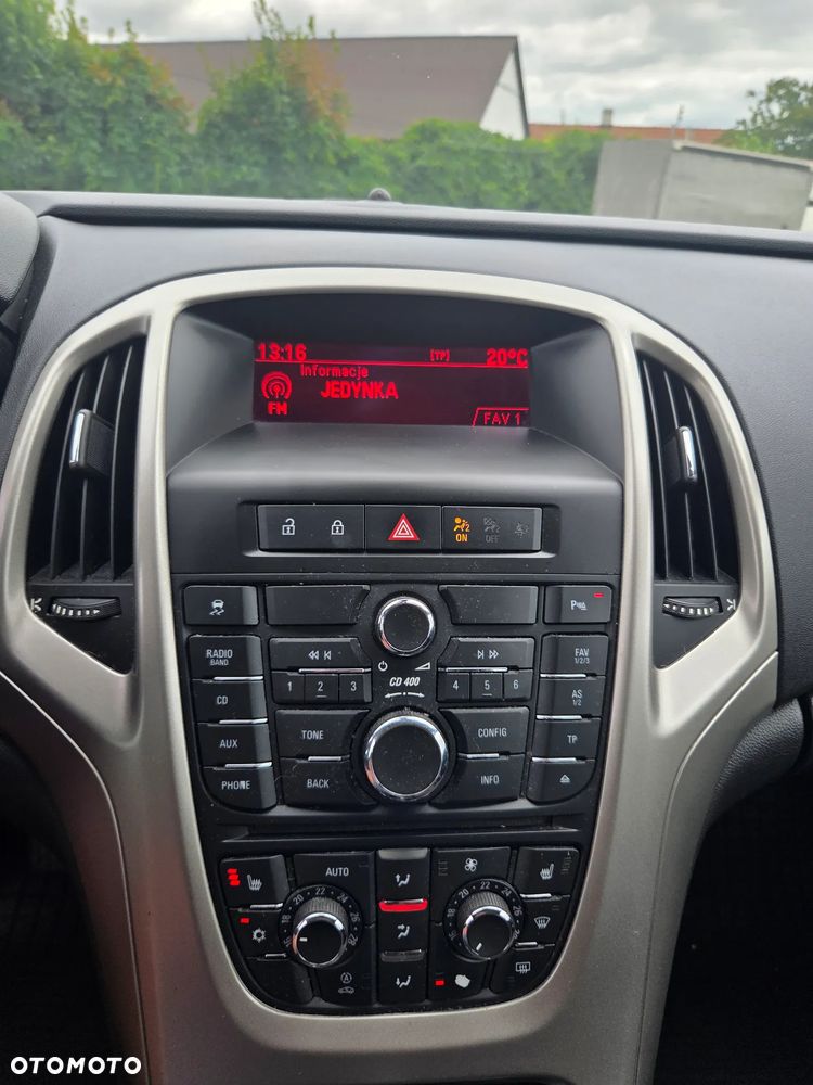 Opel Astra - 24