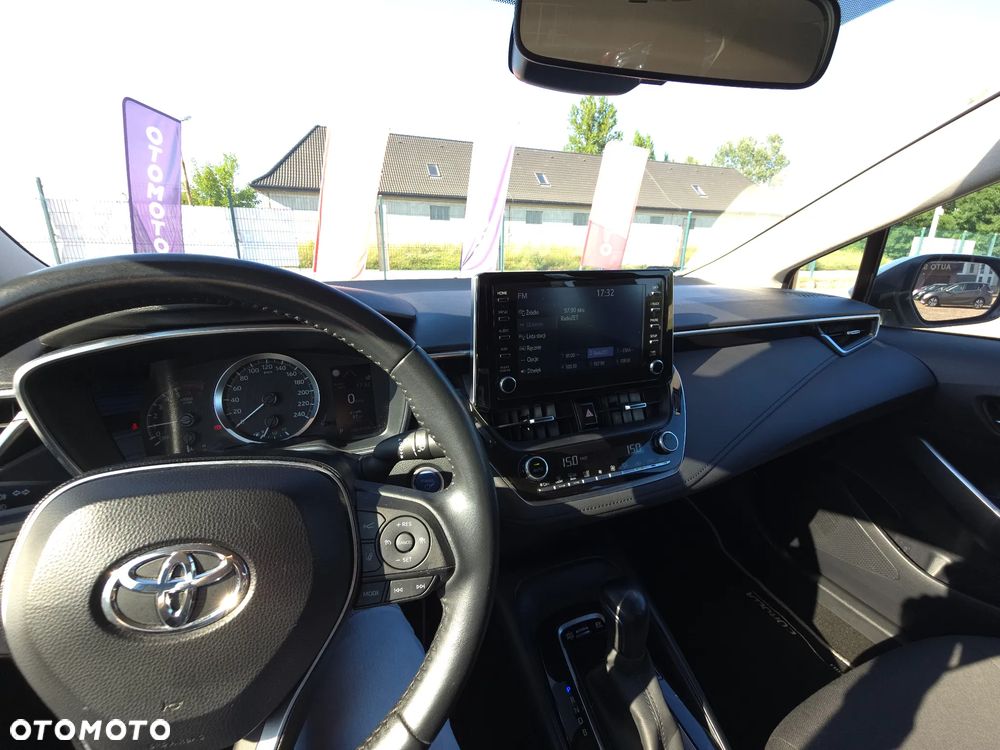 Toyota Corolla 1.8 Hybrid Comfort - 31