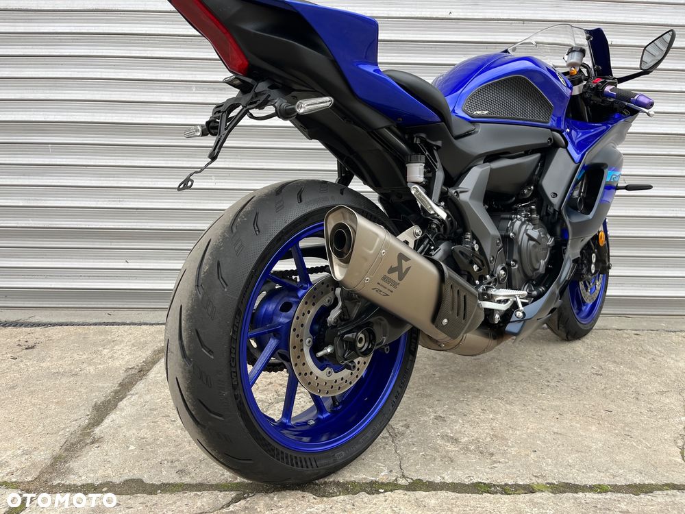 Yamaha YZF - 16