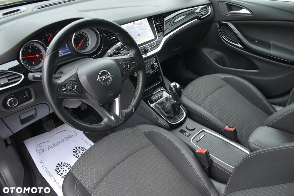 Opel Astra 1.6 D (CDTI) Start/Stop Dynamic - 19