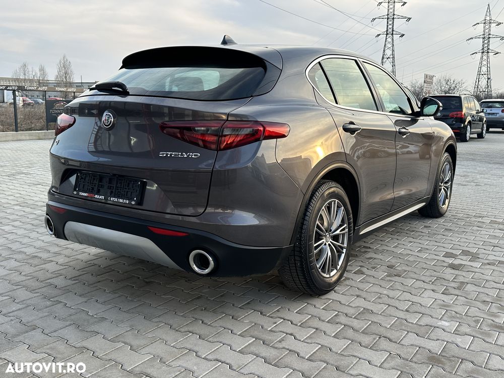 Alfa Romeo Stelvio 2.2 16V AT8 Q4 Super - 6