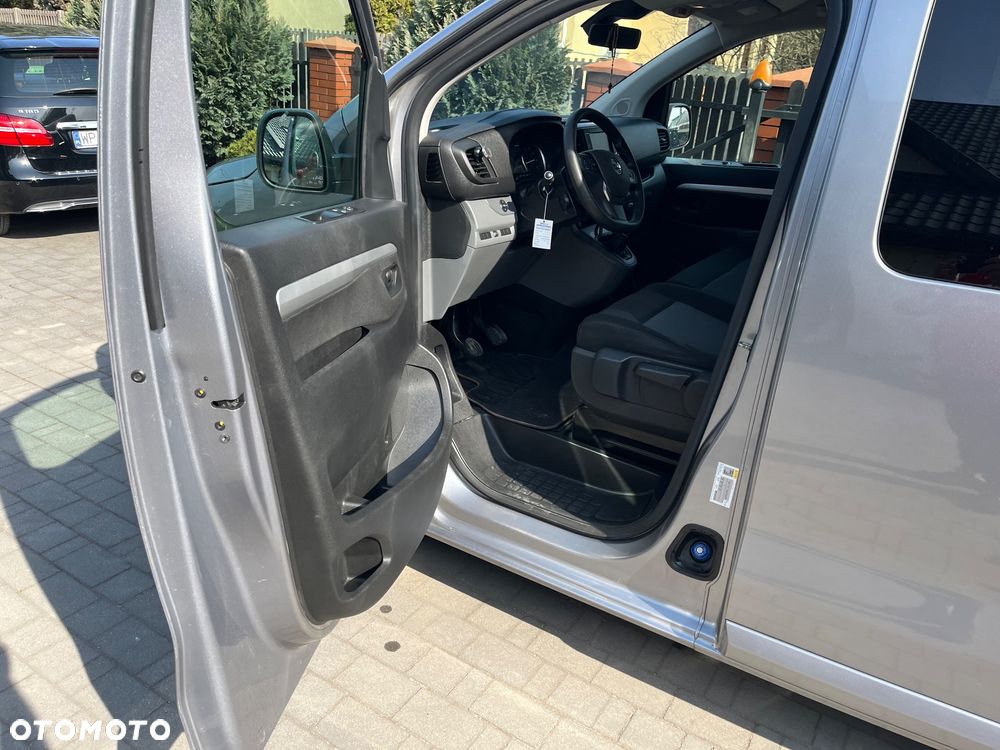 Opel Vivaro - 20