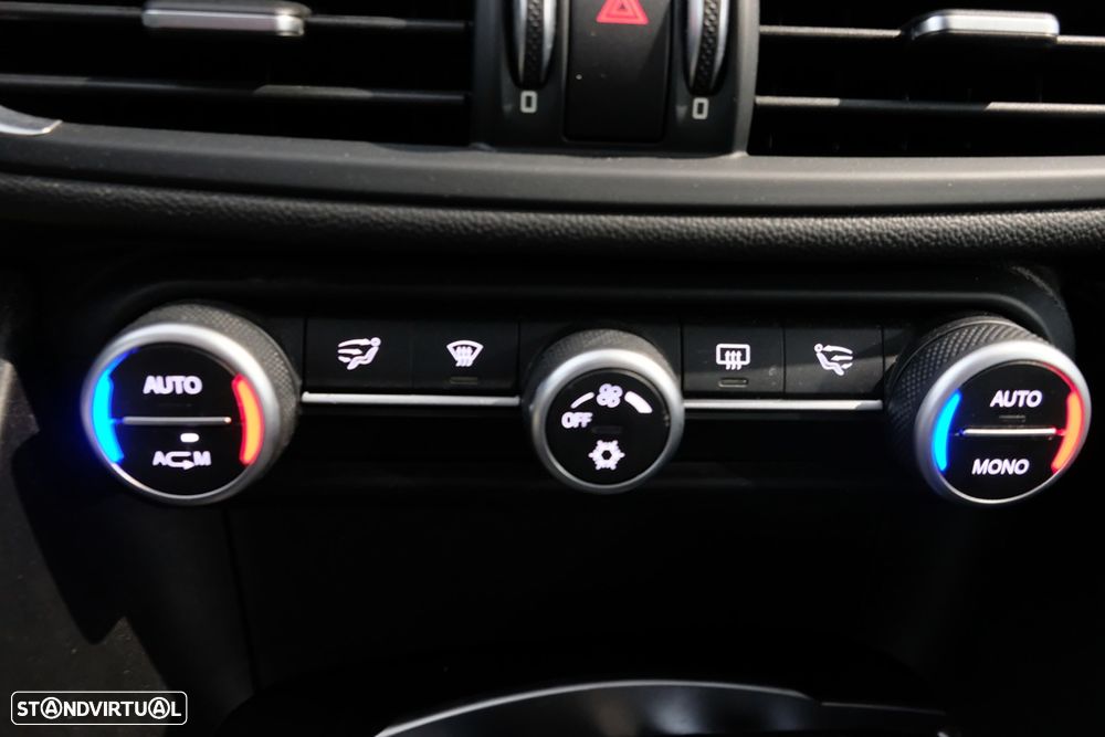 Alfa Romeo Giulia 2.2 D Super - 19