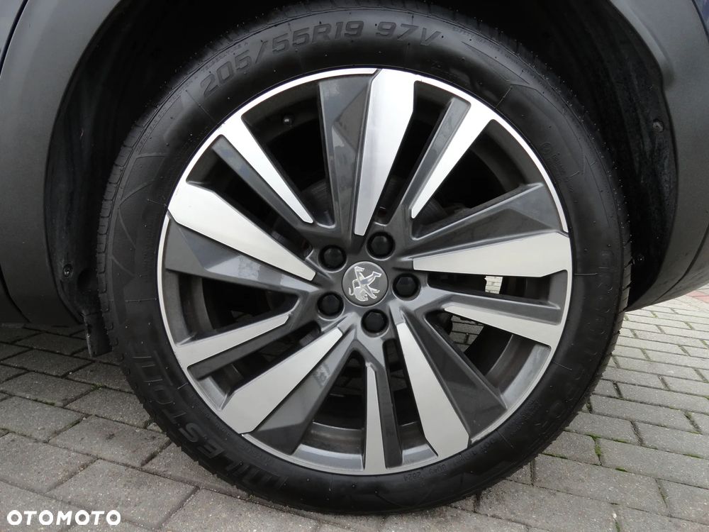 Peugeot 3008 1.5 BlueHDi Allure Pack S&S - 24