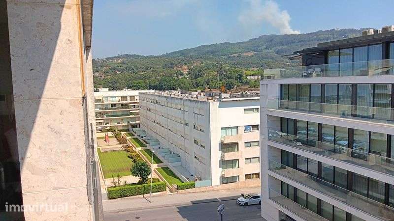Apartamento T4 Centro Santo Tirso - Grande imagem: 3/5