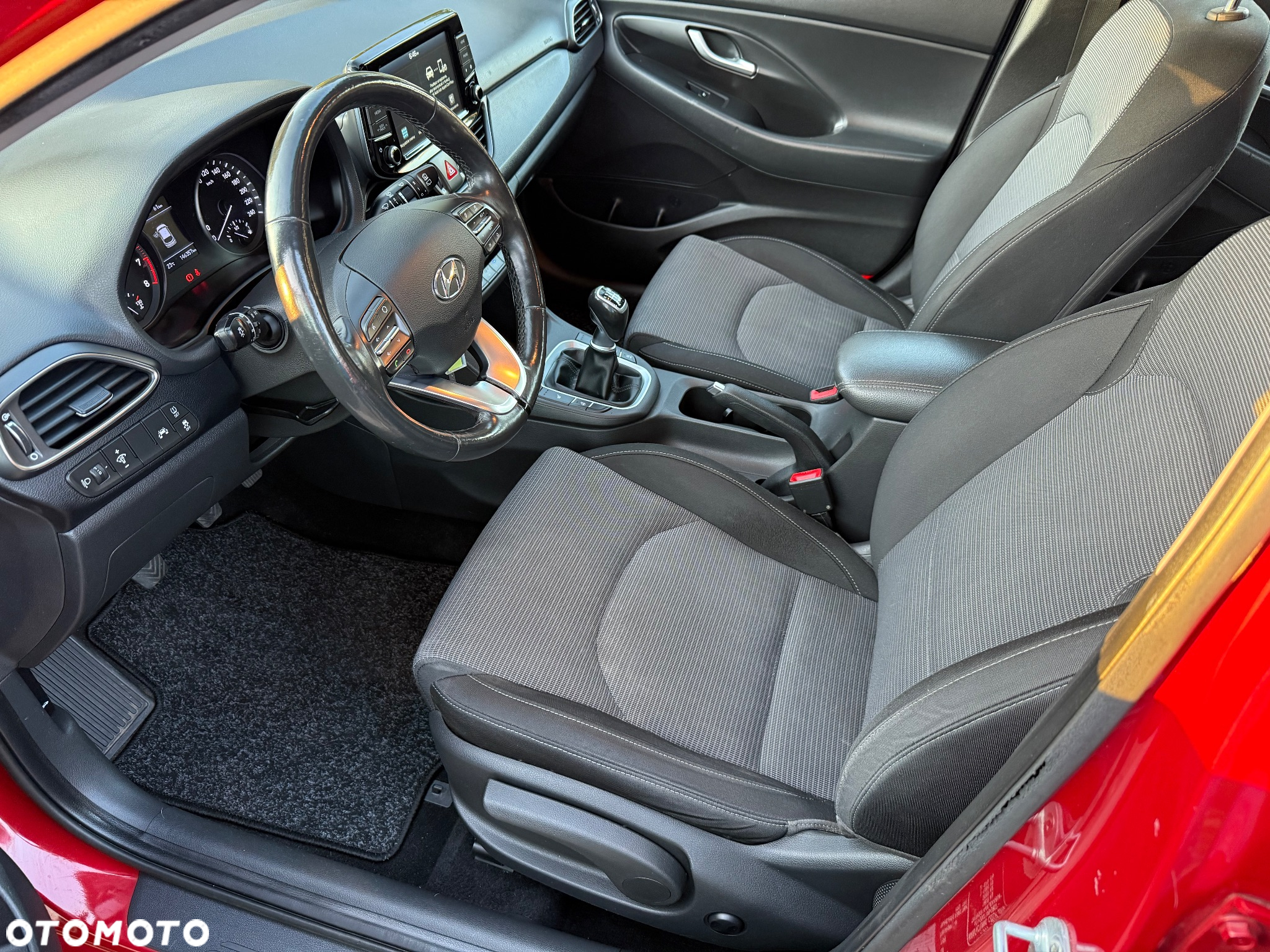 Hyundai i30 Kombi 1.4 Select - 12