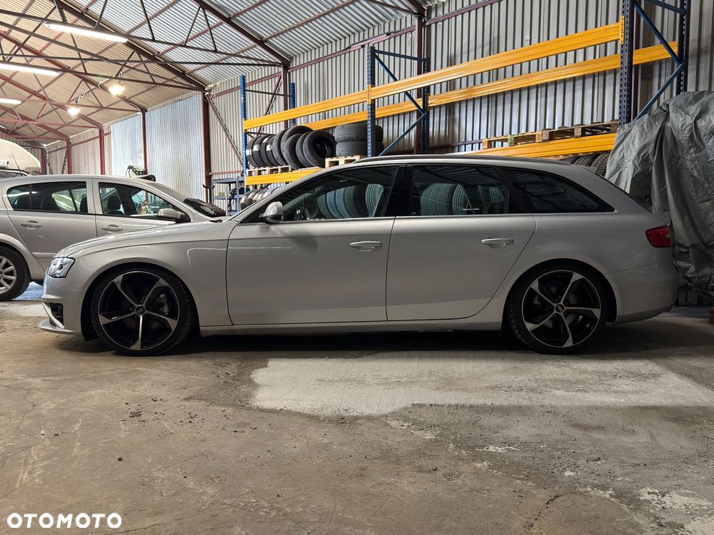 Audi A4 Avant 2.0 TDI Multitronic - 17