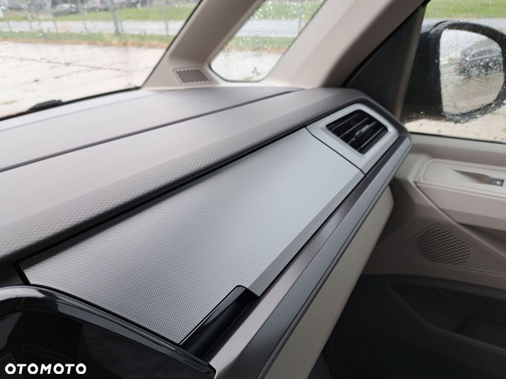 Volkswagen multivan Family L2 2.0 TDI 150 KM DSG - 28