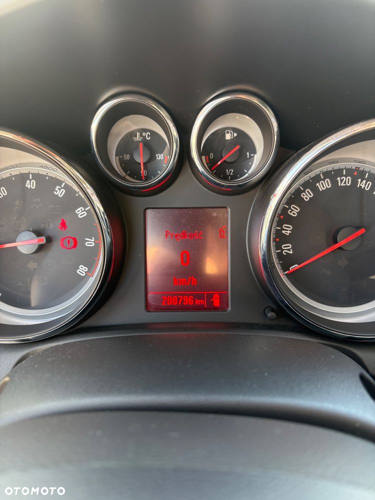 Opel Astra GTC 1.4 Turbo - 20