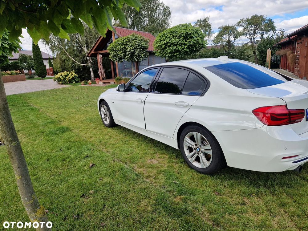 BMW Seria 3 318i Sport Line Shadow - 5