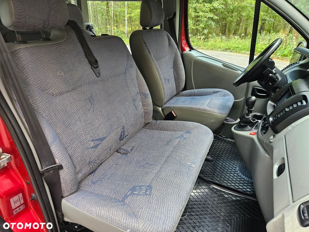 Renault TRAFIC LONG 6-OSOBOWY - 26