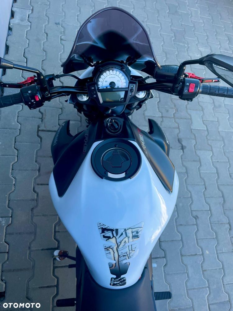 Kawasaki ER - 16