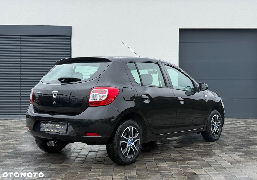 Dacia Sandero 1.2 16V 75 Essentiel - 5