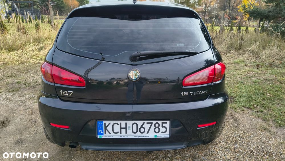 Alfa Romeo 147 1.6 Twin Spark ECO Distinctive - 6