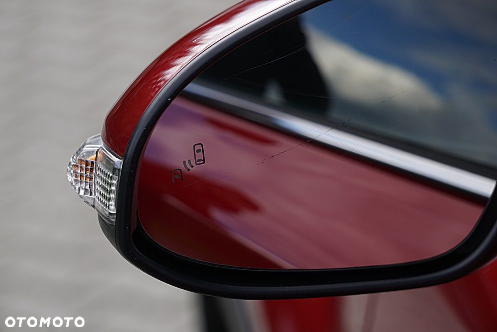 Toyota C-HR 1.2 Turbo Team Deutschland - 18