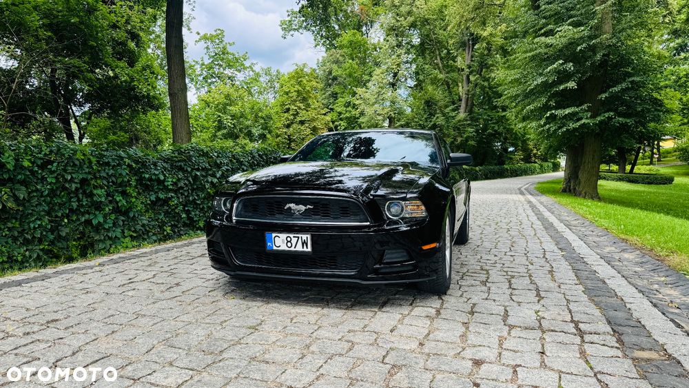 Ford Mustang 3.7 V6 - 8