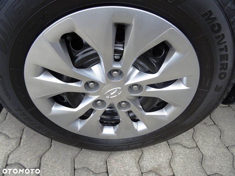 Hyundai i30 1.5 DPI Classic + - 24