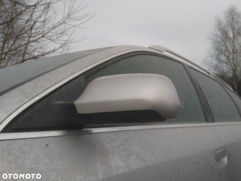 Audi A6 C5 2.5 Quattro lusterko zewnętrzne lewe - 1