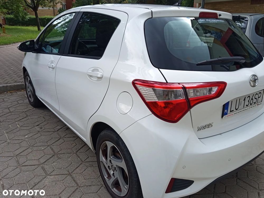Toyota Yaris - 4
