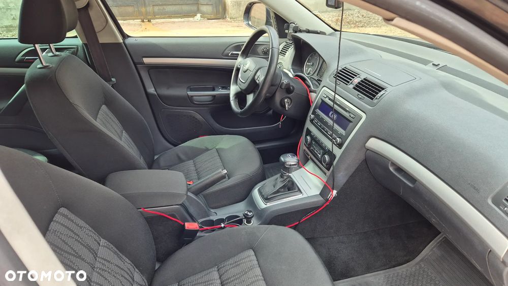 Skoda Octavia 1.8 TSI Elegance DSG - 15