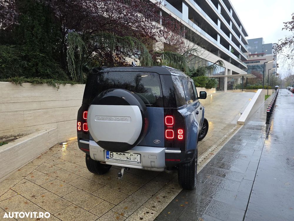 Land Rover Defender - 16