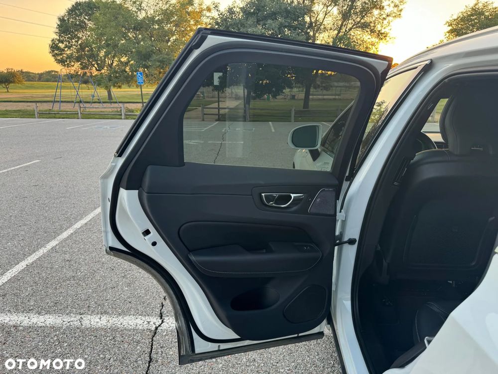 Volvo XC 60 - 37