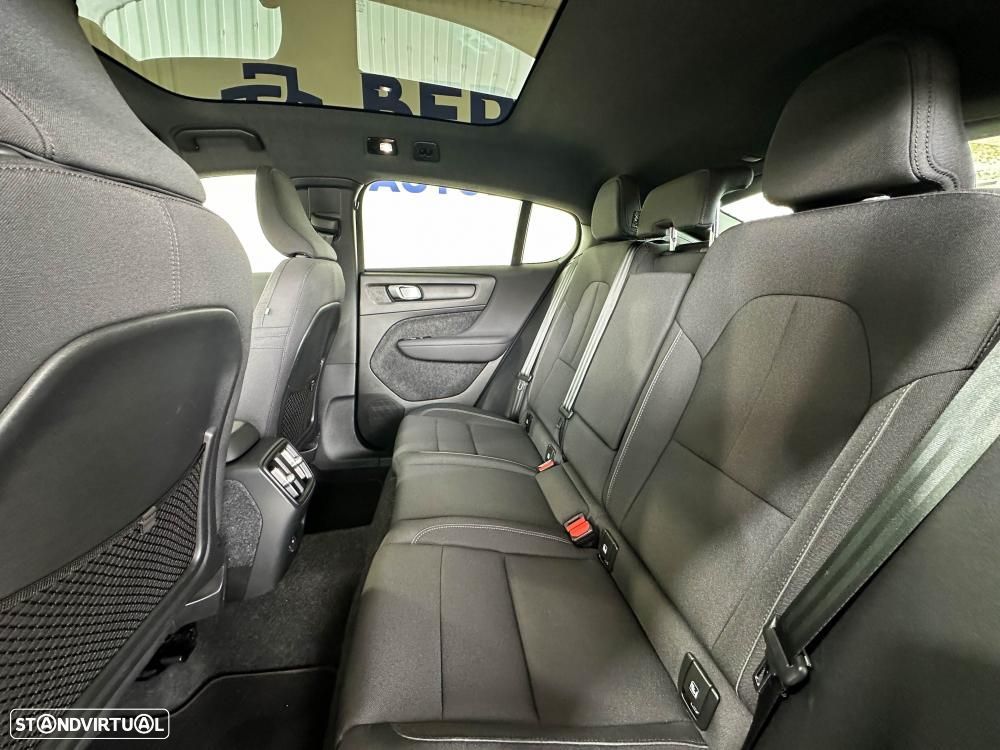 Volvo C40 Recharge Single Motor Plus - 6