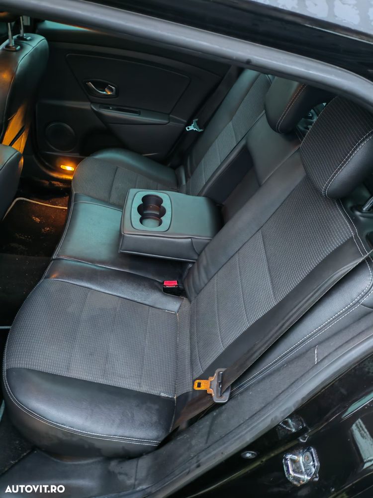 Renault Megane TCe 130 Luxe - 7