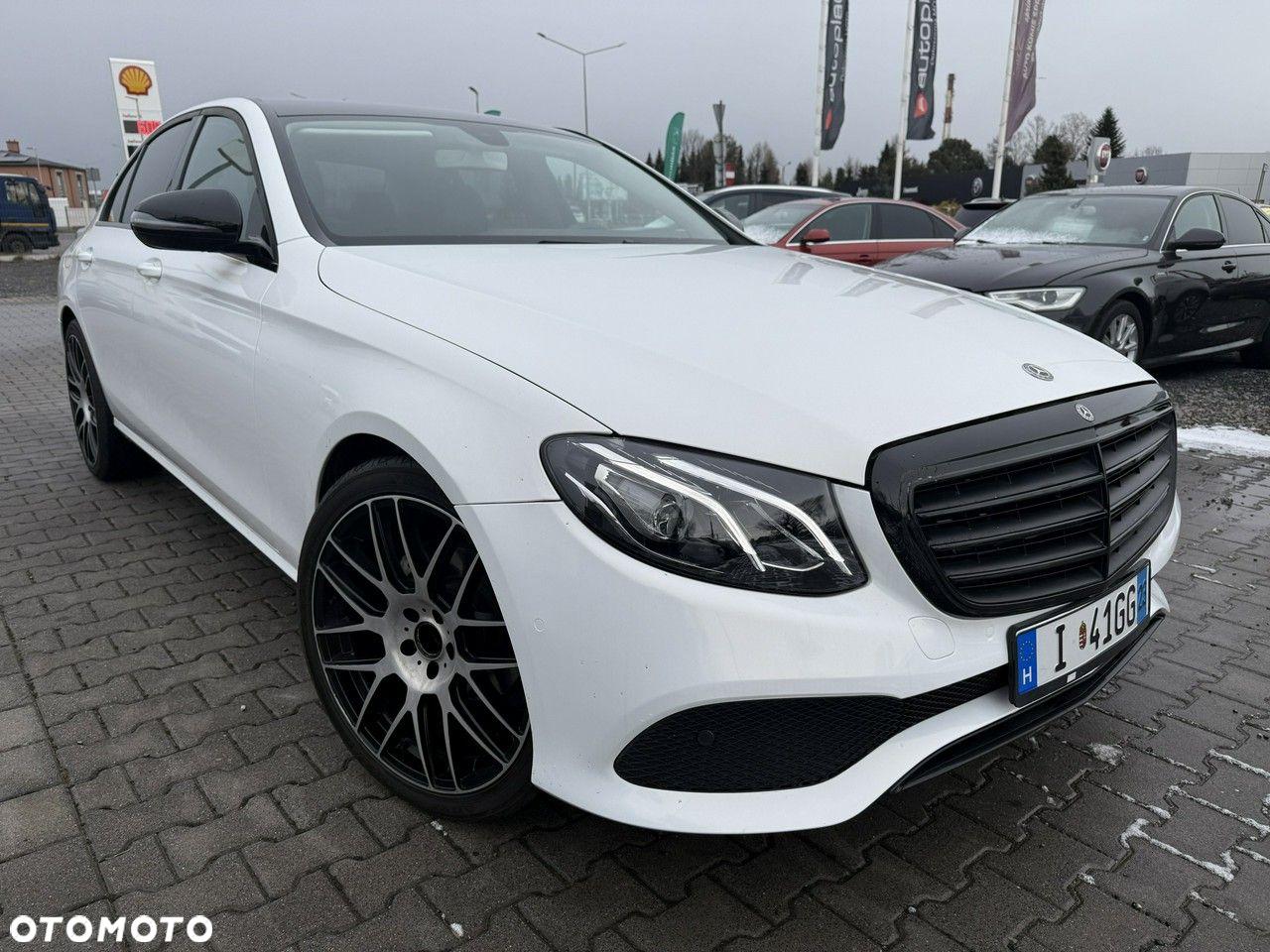 Mercedes-Benz Klasa E 200 d 9G-TRONIC - 2