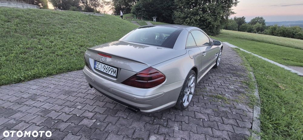 Mercedes-Benz SL - 11
