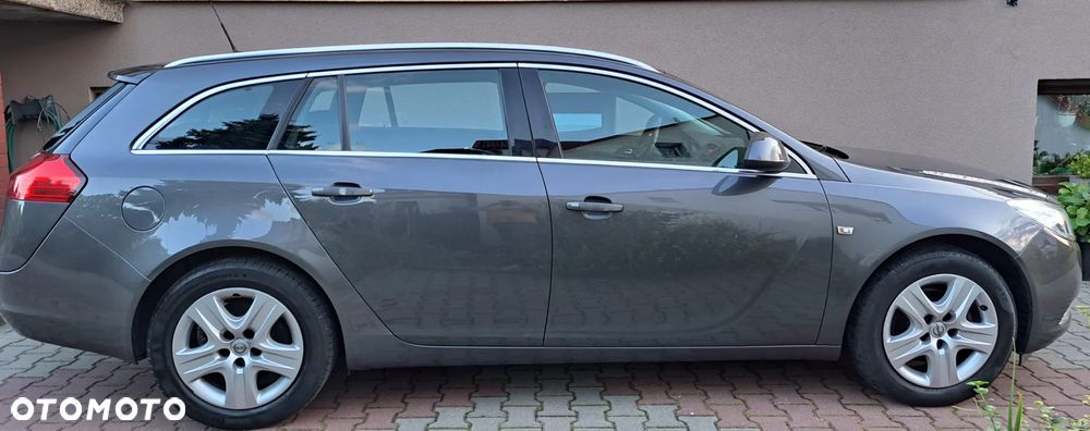 Opel Insignia - 8