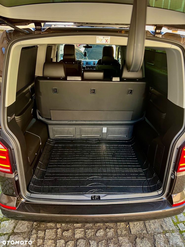 Volkswagen Multivan - 40