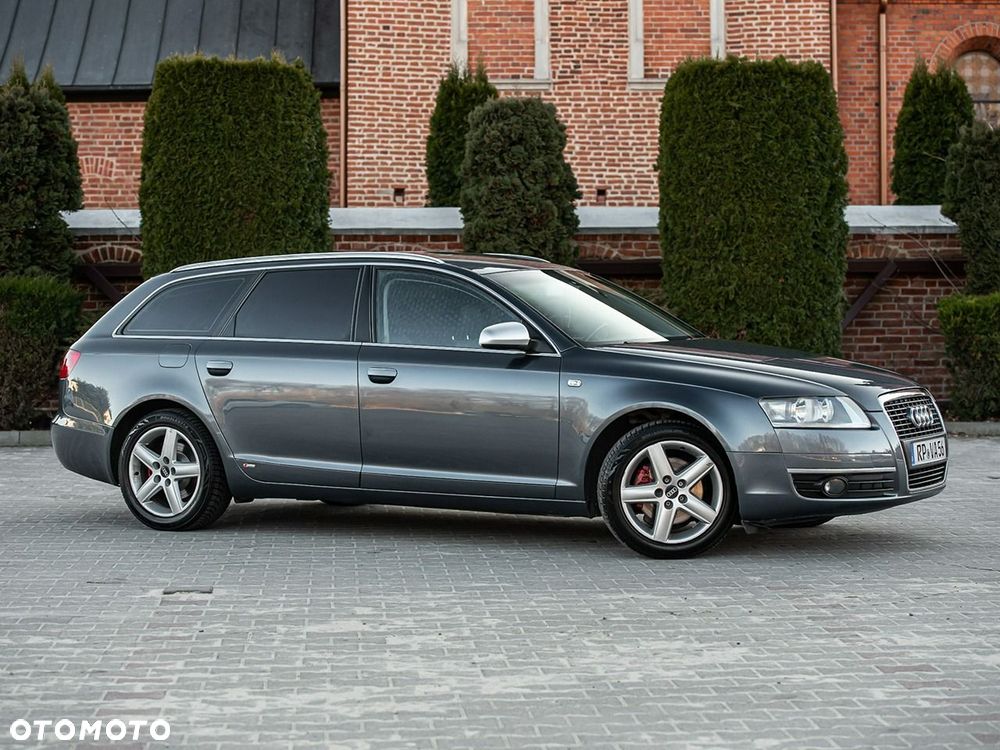 Audi A6 Avant 2.4 - 18