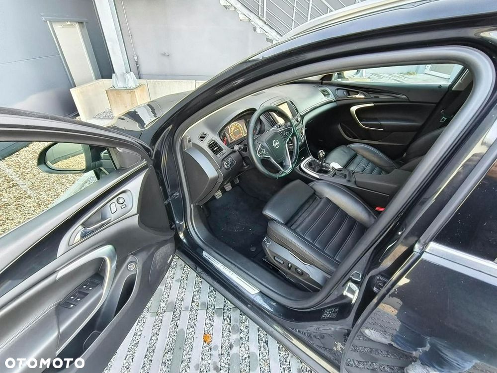 Opel Insignia - 10