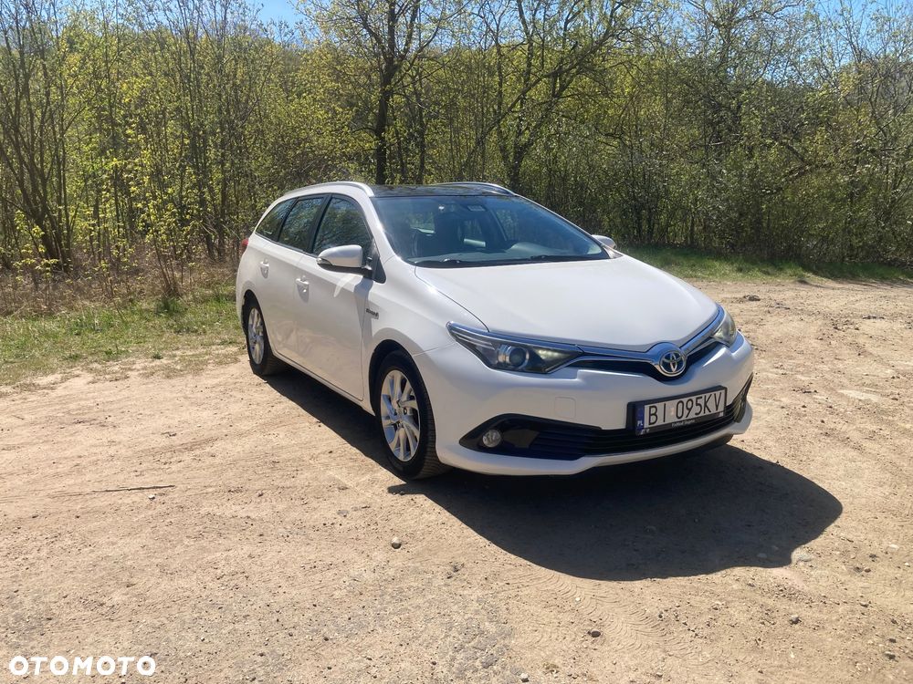 Toyota Auris - 2