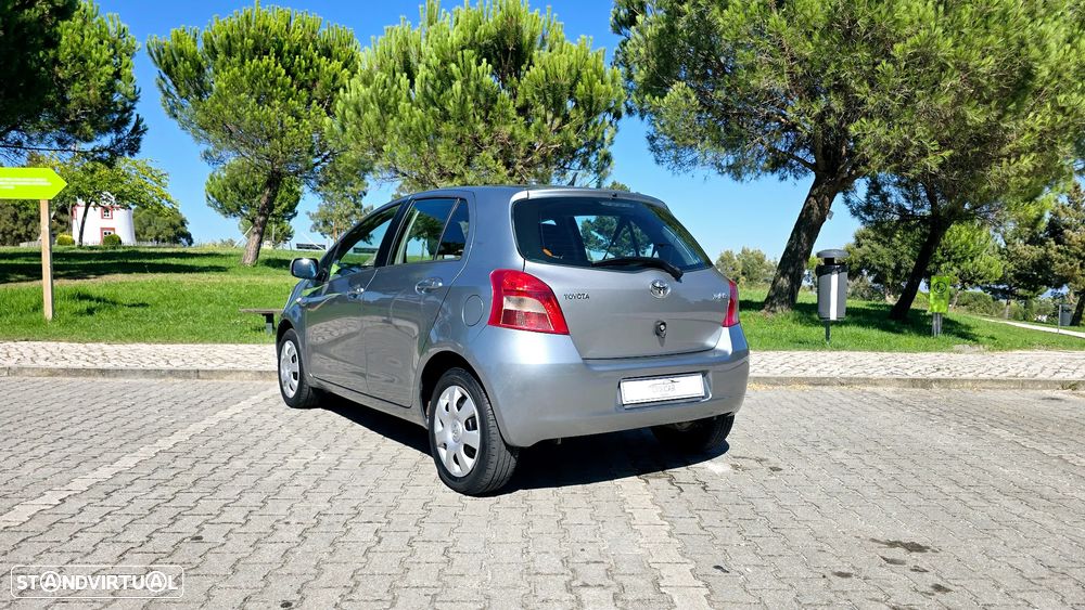 Toyota Yaris 1.0 VVT-i Sol+AC - 6