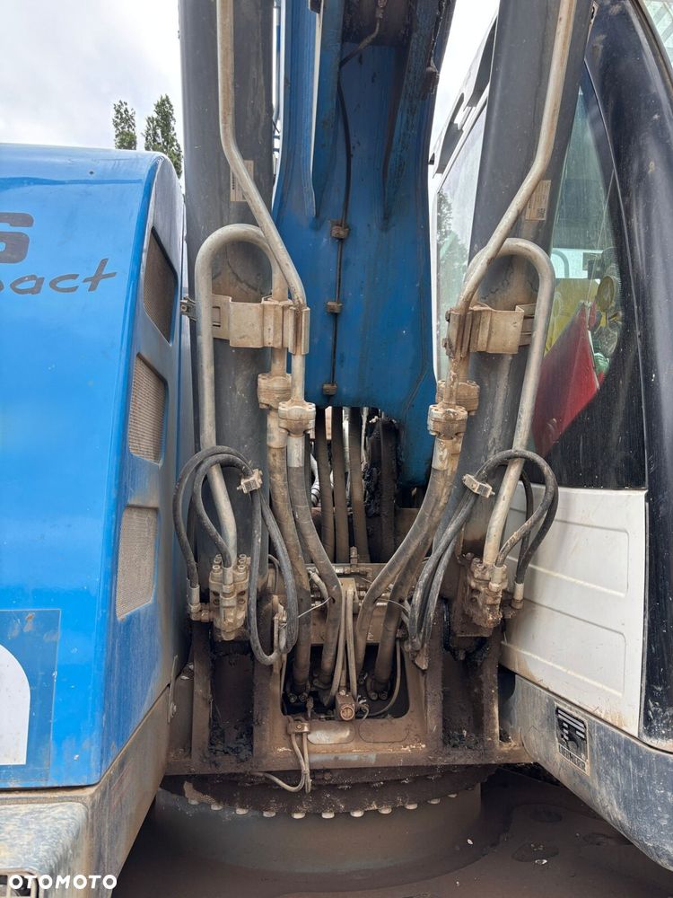 Liebherr R926 COMPACT - 10