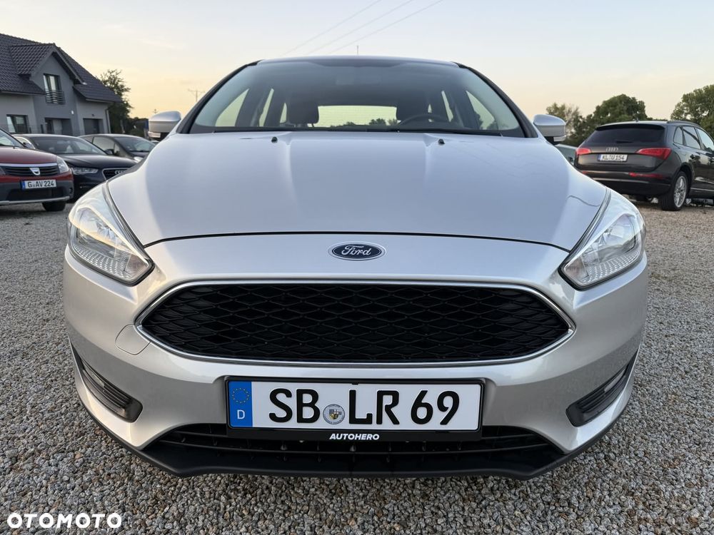 Ford Focus 1.0 EcoBoost Trend Edition Business - 10