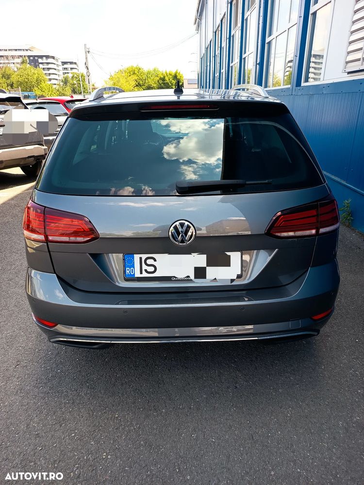 Volkswagen Golf - 2