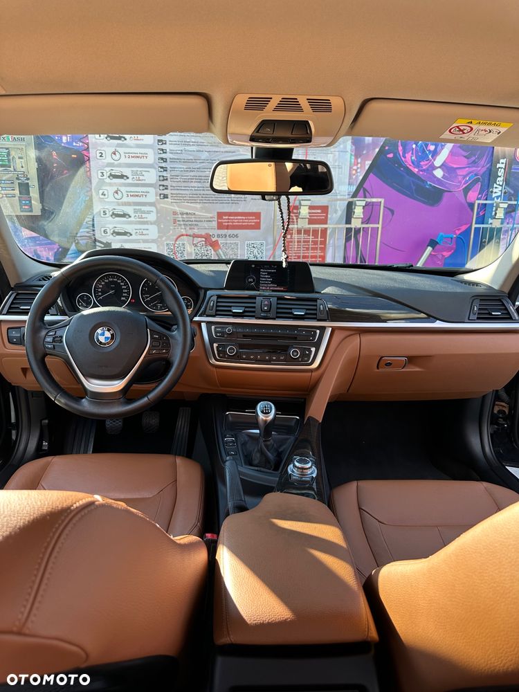 BMW Seria 3 316i Luxury Line - 13