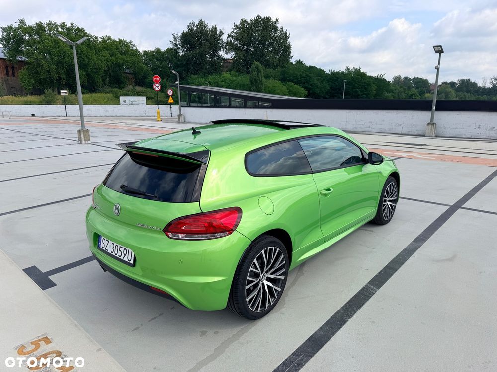 Volkswagen Scirocco 2.0 TDI Blue Motion Technologie Life - 3