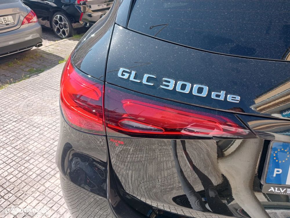 Mercedes-Benz GLC 300 de 4Matic - 16