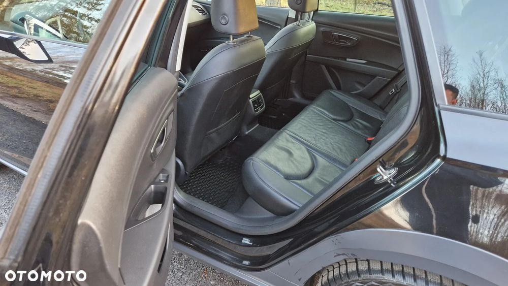 Seat Leon 2.0 TDI Start&Stop 4Drive DSG X-Perience - 23