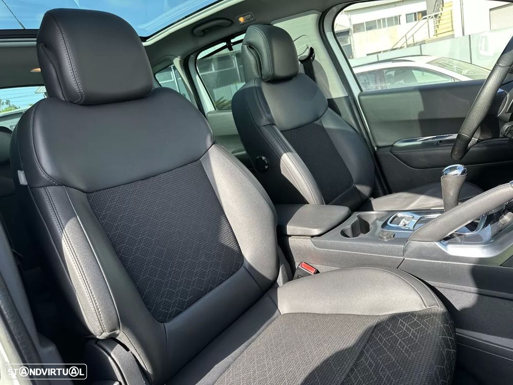 Peugeot 3008 1.6 e-HDi Allure 2-Tronic - 56