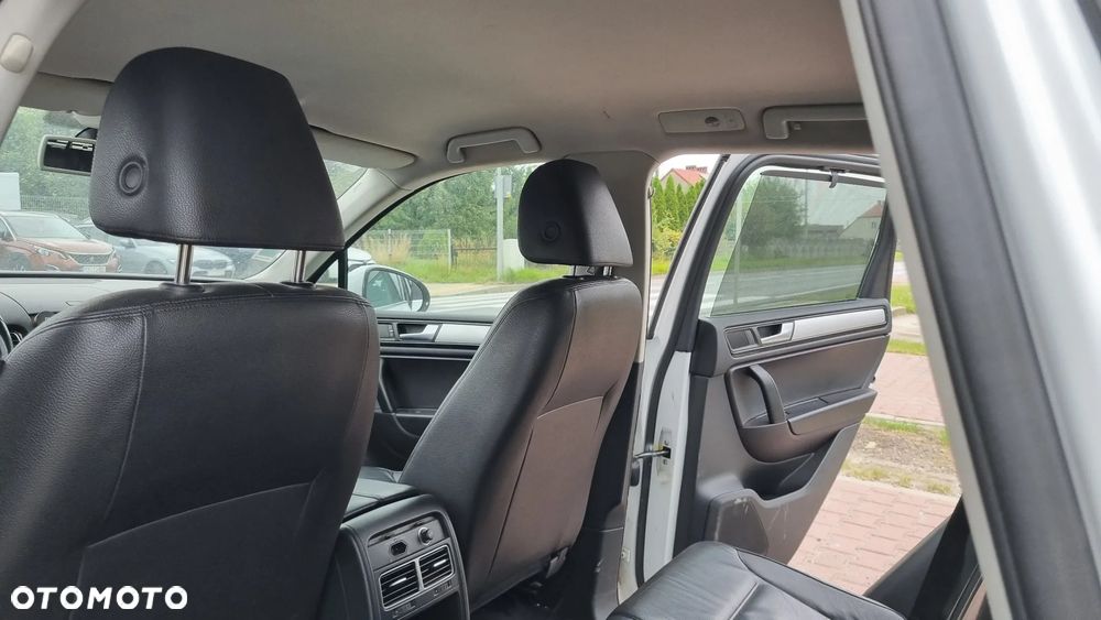 Volkswagen Touareg 3.0 V6 TDI Blue Motion DPF Automatik Exclusive Terrain Tech - 33
