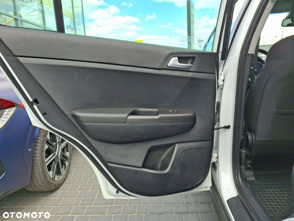 Kia Sportage 1.6 GDI M 2WD - 12