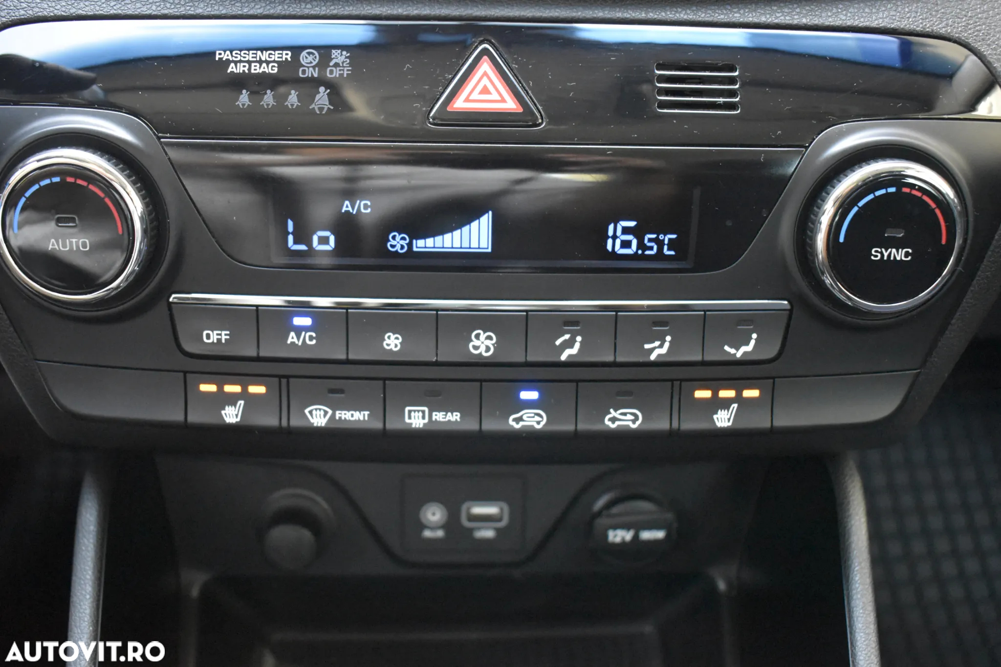 Hyundai Tucson 1.6 GDI 2WD 6MT Style - 38
