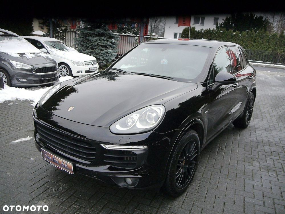 Porsche Cayenne - 3