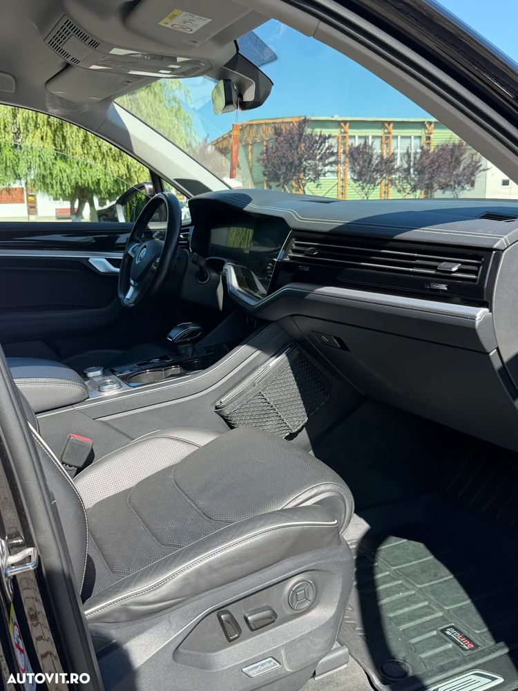 Volkswagen Touareg V6 TDI Elegance - 19